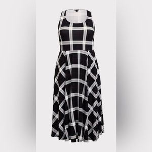 Midi Studio Luxe Ponte Dress Size 3 (22W/24W)